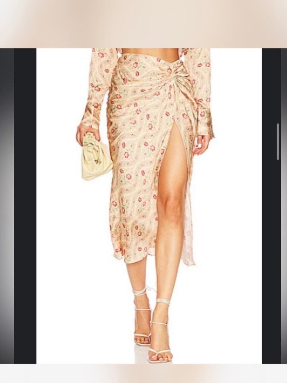 $198 L'Academie Priscilla Midi Skirt in Ivory Tapestry Multi
Size 6